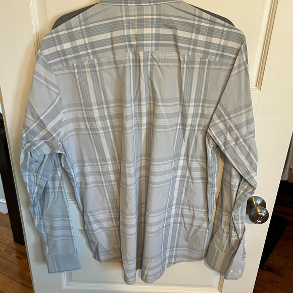 Calibrate Men’s button up casual - Picture 2 of 5